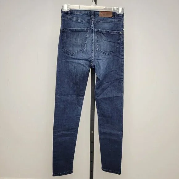 Zara Super High Rise  Jeans - Picture 4 of 5
